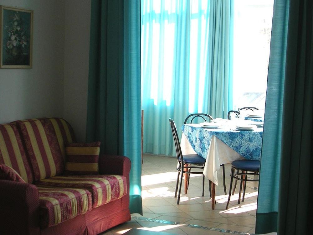 Hotel Savina Rimini Exterior foto